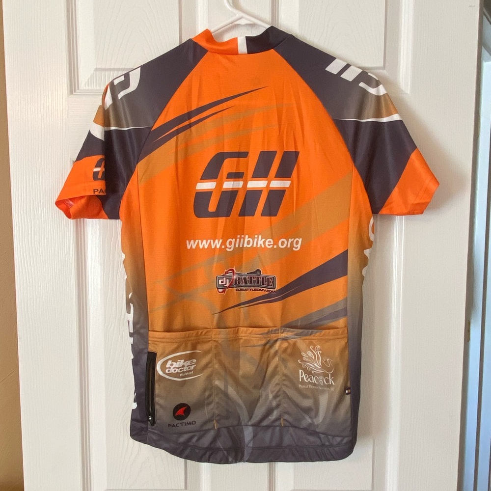 Cycling Kit - image 3